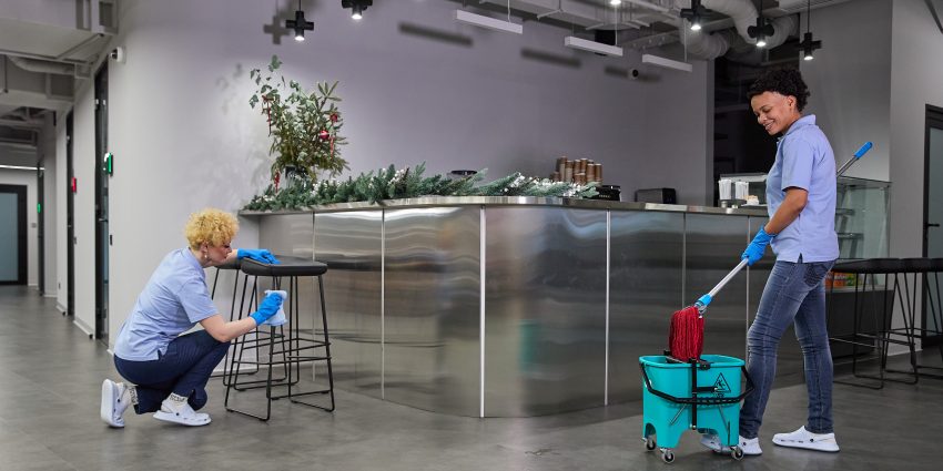 Щоденне прибирання vs глибоке прибирання в офісах: У чому різниця і чому це важливо 1